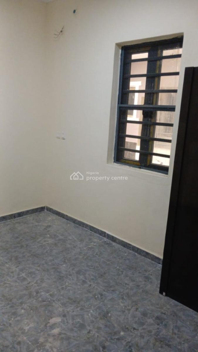 Executive 2 Bedroom Apartment, Ogombo, Ajah, Lagos, Flat / Apartment for Rent