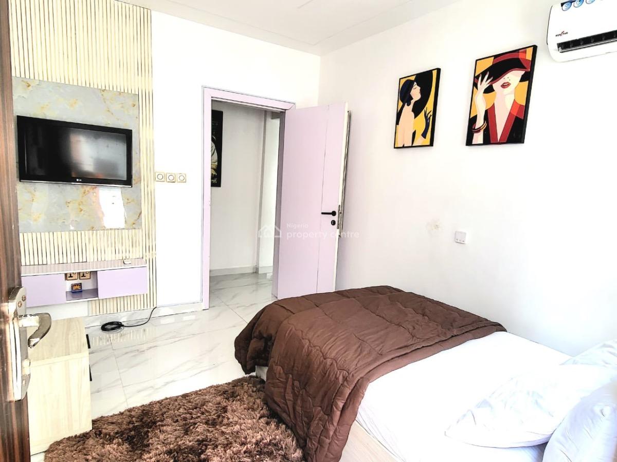 2 Bedroom Flat, Off Gbagbala Street, Ikate, Lekki, Lagos, Flat / Apartment for Rent