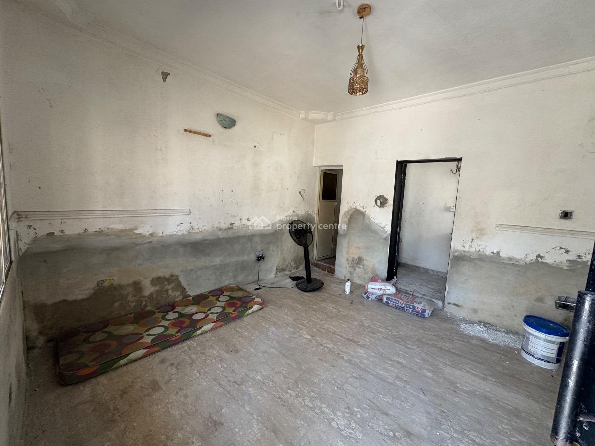 a Room Selfcon, Lekki Phase 1, Lekki, Lagos, Self Contain (single Rooms) for Rent