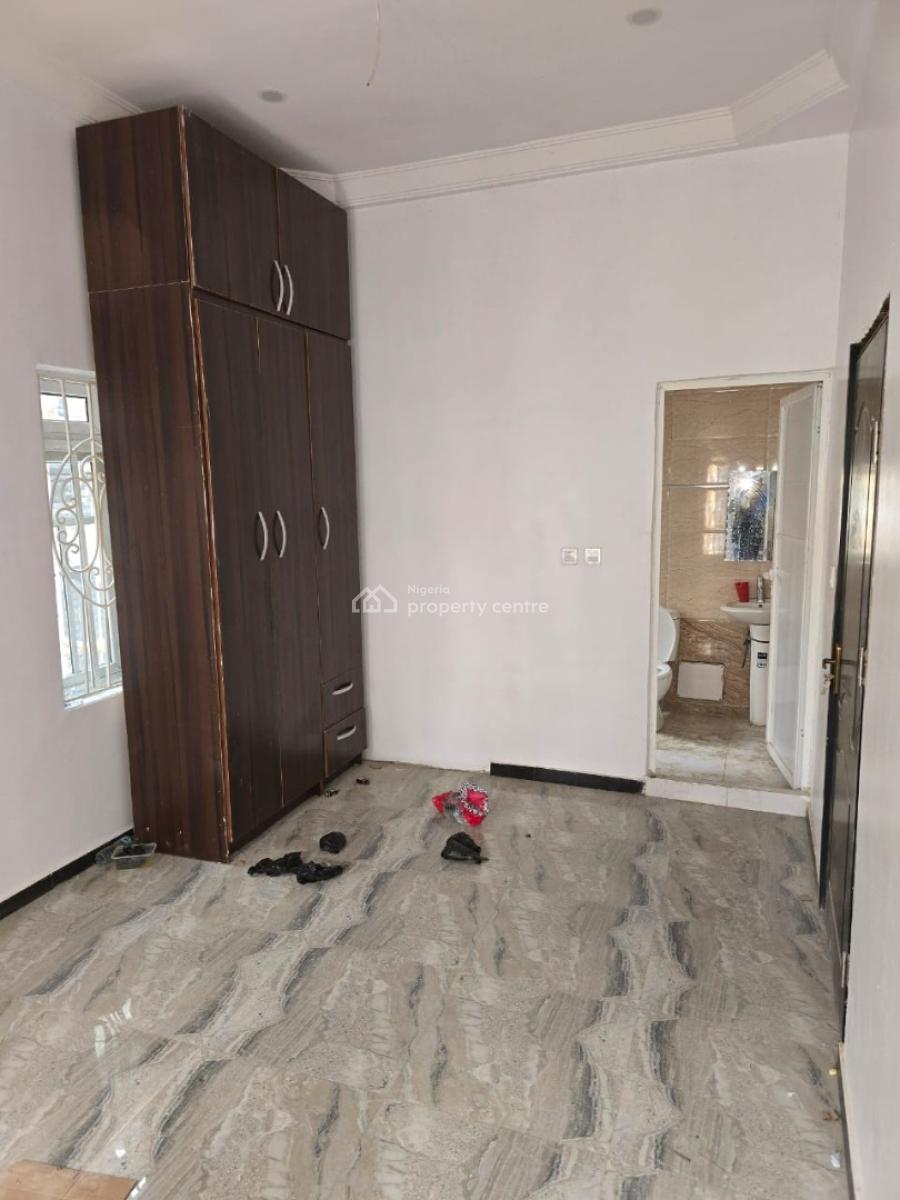 2-bedroom Apartment, Off Freedom Way, Lekki Phase 1, Lekki, Lagos, Flat / Apartment for Rent