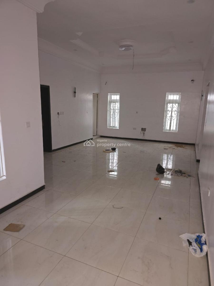 2-bedroom Apartment, Off Freedom Way, Lekki Phase 1, Lekki, Lagos, Flat / Apartment for Rent
