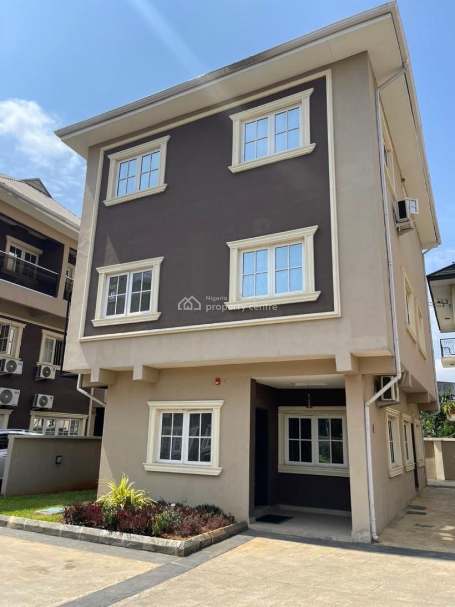 4 Bedroom Detached House with Servant Quarters, Off Isaac John Street, Ikeja Gra, Ikeja, Lagos, Detached Duplex for Rent