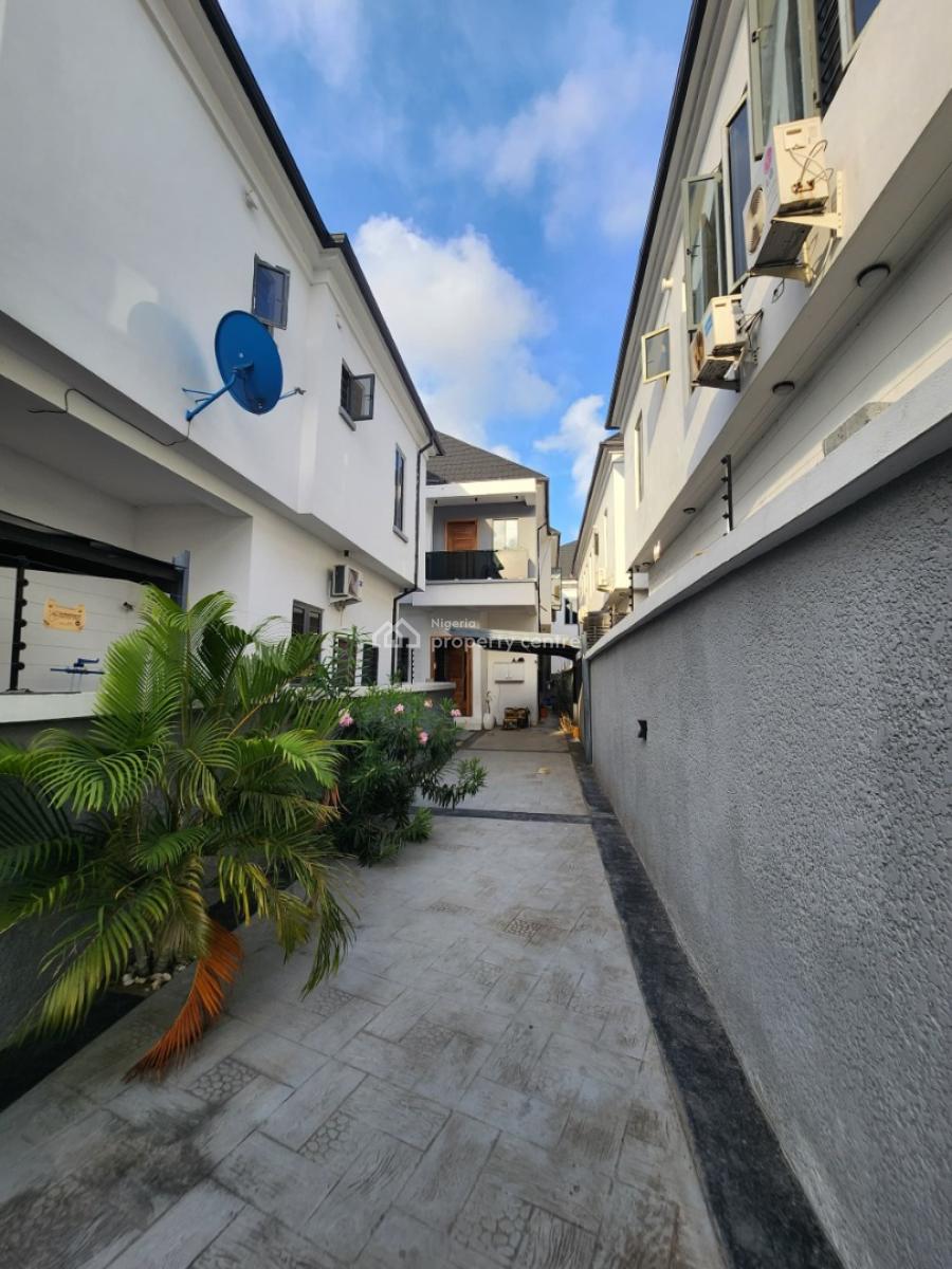 4 Bedroom Semi-detached Duplex + Bq, Harris Drive, Lekki, Lagos, House for Rent
