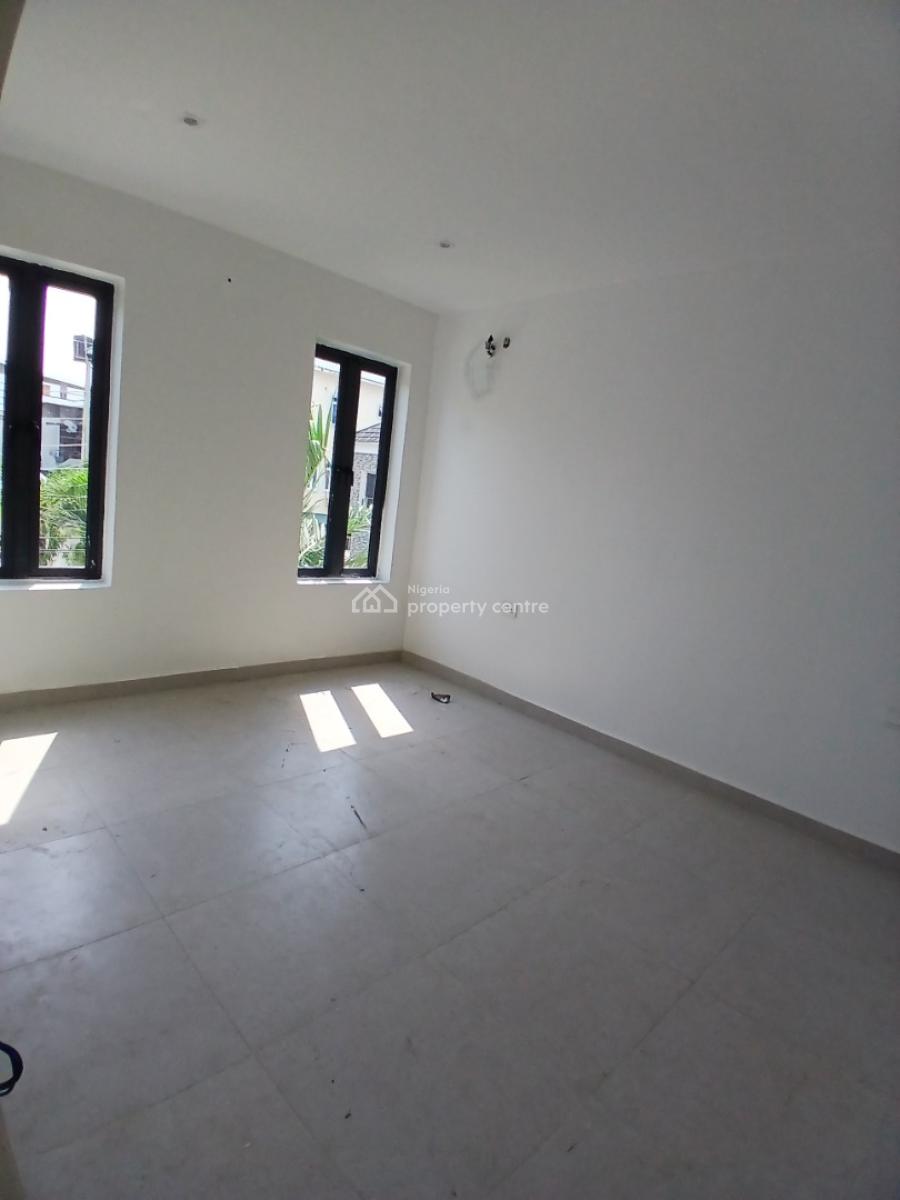 3 Bedroom En-suite Serviced Flat with 24/7 Power Supply, Fitted Kitchen, Ikate, Lekki, Lagos, Flat / Apartment for Sale