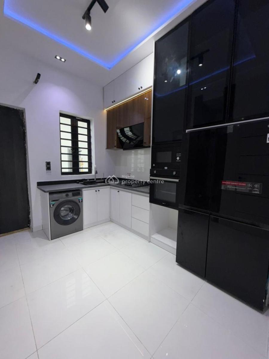 Nicely Built 3 Bedroom Terrace Duplex with Bq, Ikota, Lekki, Lagos, Terraced Duplex for Sale