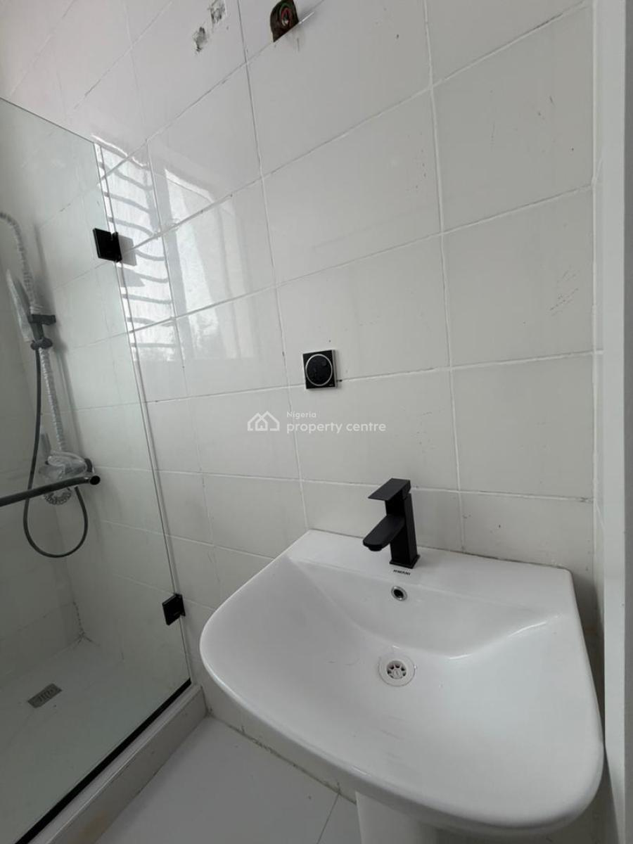 Nicely Built 3 Bedroom Terrace Duplex with Bq, Ikota, Lekki, Lagos, Terraced Duplex for Sale