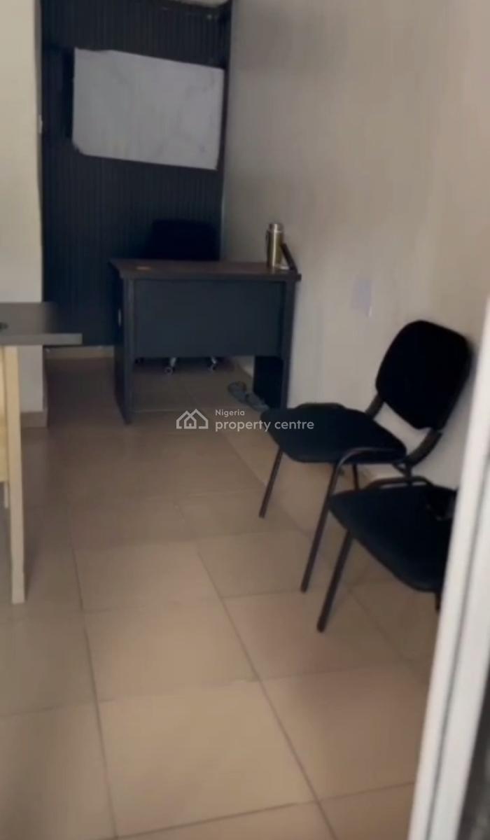 a Spacious Shop with in-built Toilet, Shomolu, Lagos, Shop for Rent