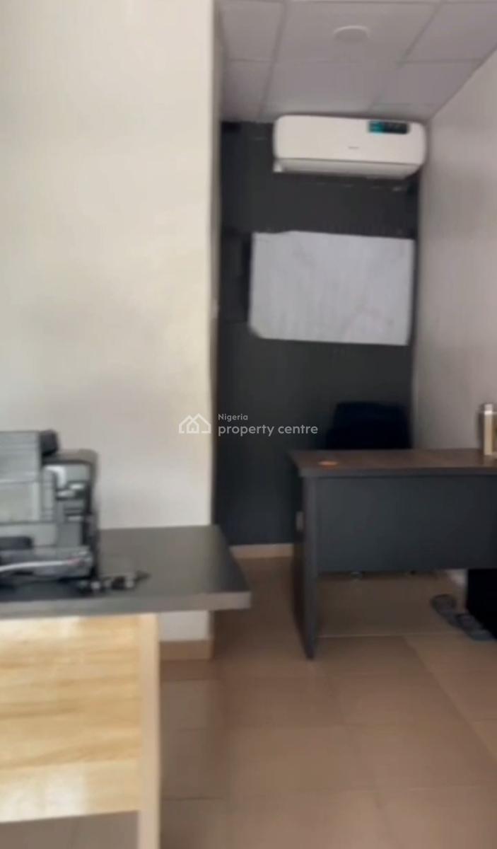 a Spacious Shop with in-built Toilet, Shomolu, Lagos, Shop for Rent