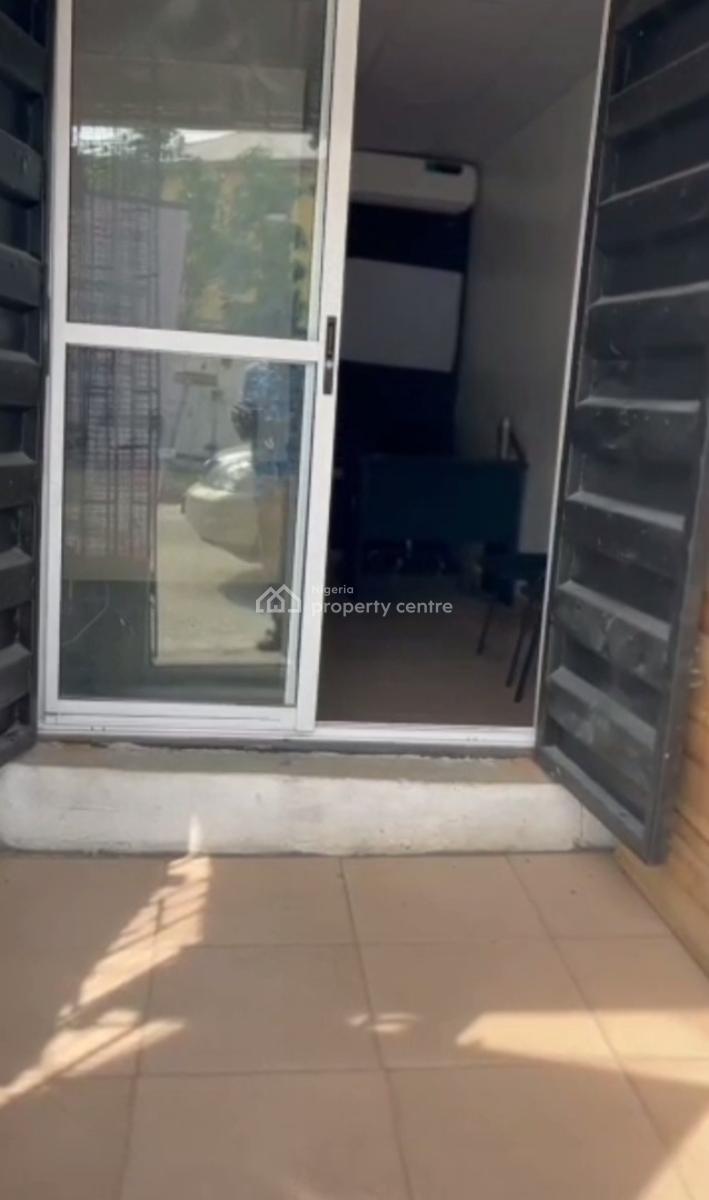 a Spacious Shop with in-built Toilet, Shomolu, Lagos, Shop for Rent