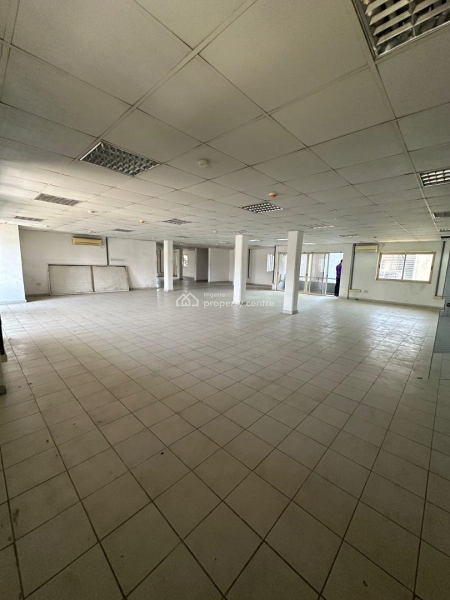 Clean Office Space Measuring 469.8 Sqm on The 3rd Floor, Victoria Island (vi), Lagos, Commercial Property for Rent