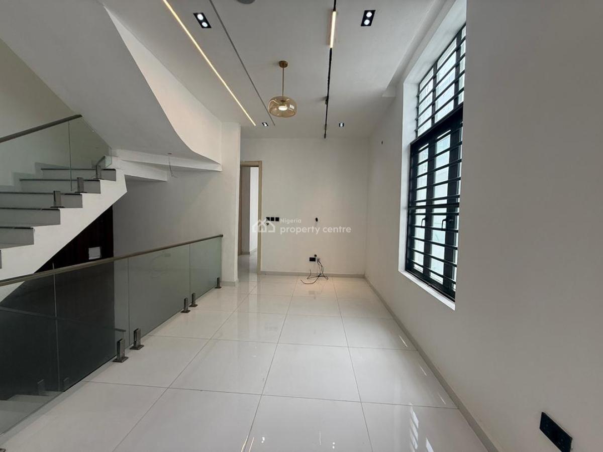 5 Bedroom Fully Detached Duplex, Lekki Phase 2, Lekki, Lagos, Detached Duplex for Sale