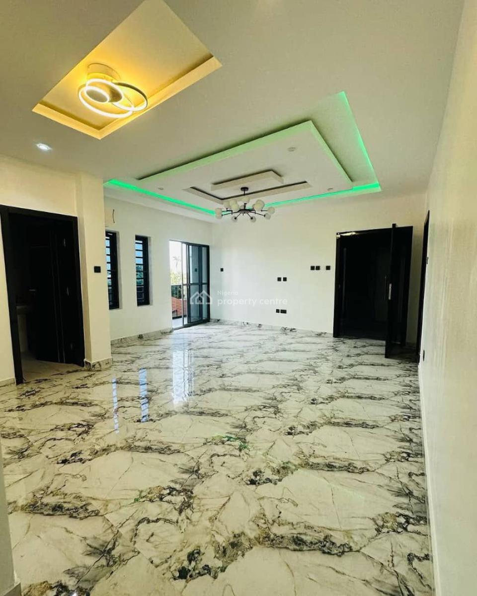 Elegant 3 Bedroom Apartment in Serene Environment, Maryland, Lagos, Flat / Apartment for Sale