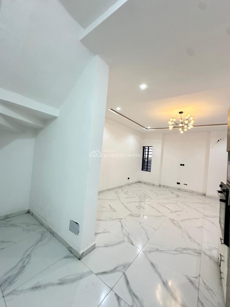 Beautiful & Spacious Studio Apartment, Royal Pine Estate, Orchid Road, Lekki, Lagos, Flat / Apartment for Rent