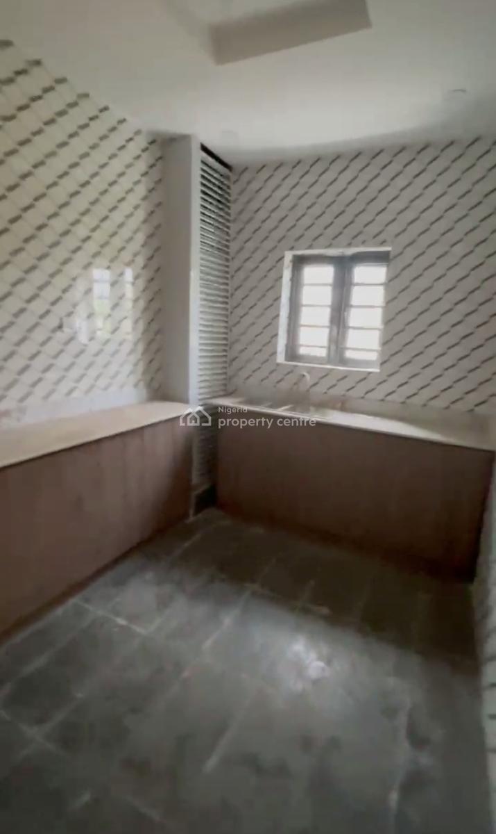 Newly Built Spacious Two Bedroom Apartment, Onike, Yaba, Lagos, Flat / Apartment for Rent
