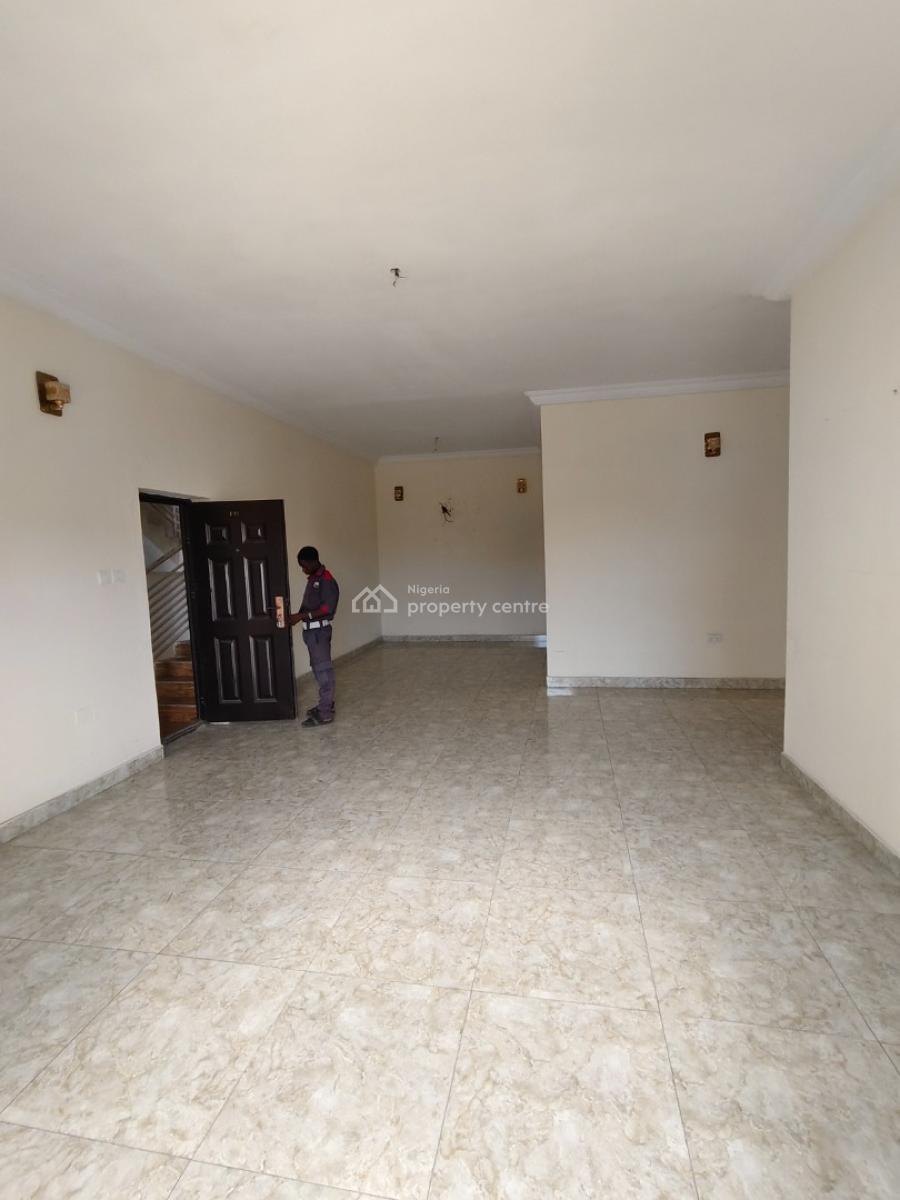 Sharp 2 Bedrooms Apartment with Bq, Scheme 2, Ajah, Lagos, Flat / Apartment for Rent