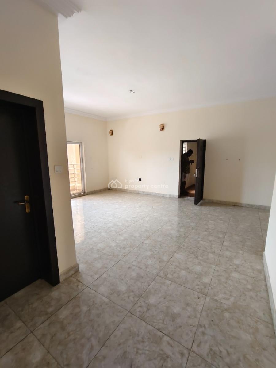 Sharp 2 Bedrooms Apartment with Bq, Scheme 2, Ajah, Lagos, Flat / Apartment for Rent