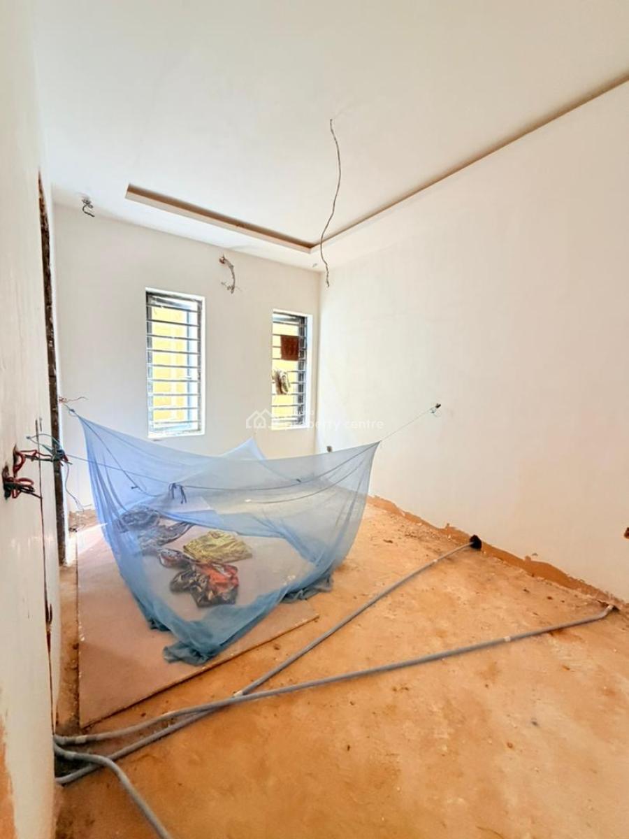 Newly Built 3 Bedroom Apartment with Bq, Yaba, Lagos, Flat / Apartment for Sale