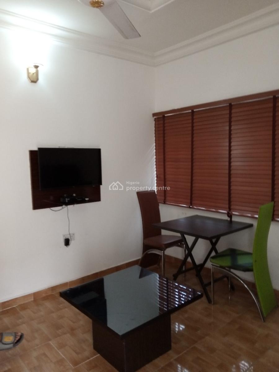 1 Bedroom Serviced Apartment, Ewet Housing Extension, Uyo, Akwa Ibom, Flat / Apartment Short Let
