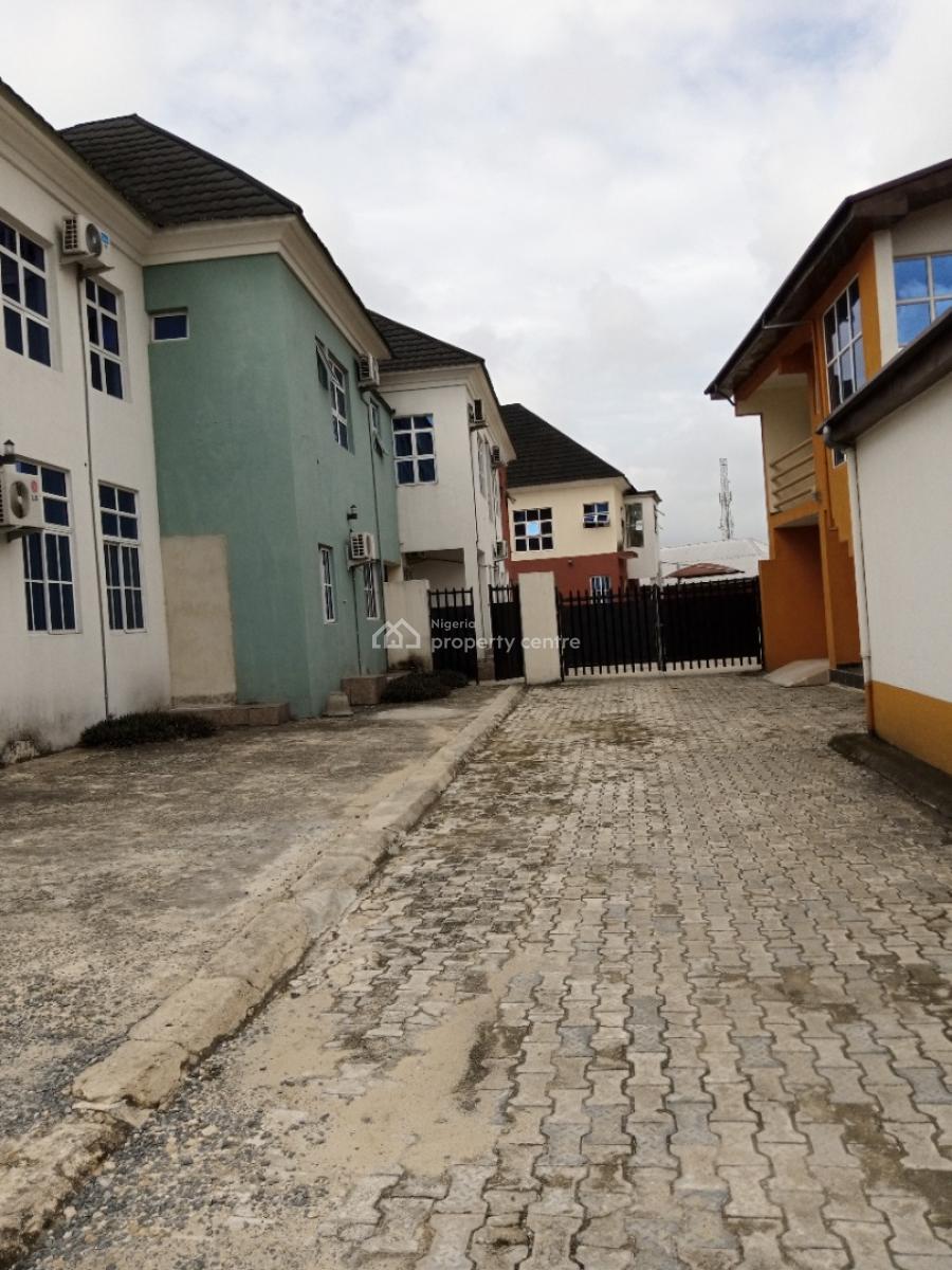 1 Bedroom Serviced Apartment, Ewet Housing Extension, Uyo, Akwa Ibom, Flat / Apartment Short Let