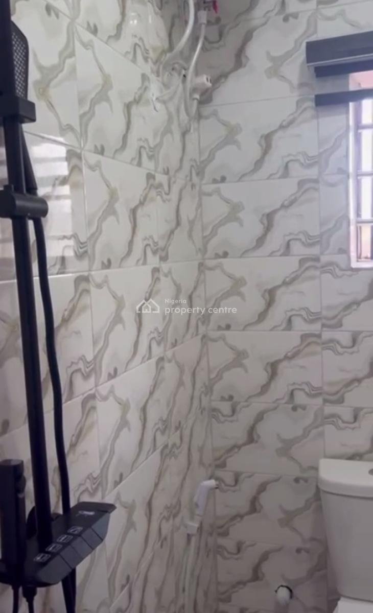 a Room Self Contain Apartment, Ladilak Off Pedro Road, Pedro, Gbagada, Lagos, Self Contain (single Rooms) Short Let