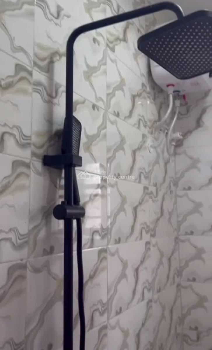 a Room Self Contain Apartment, Ladilak Off Pedro Road, Pedro, Gbagada, Lagos, Self Contain (single Rooms) Short Let