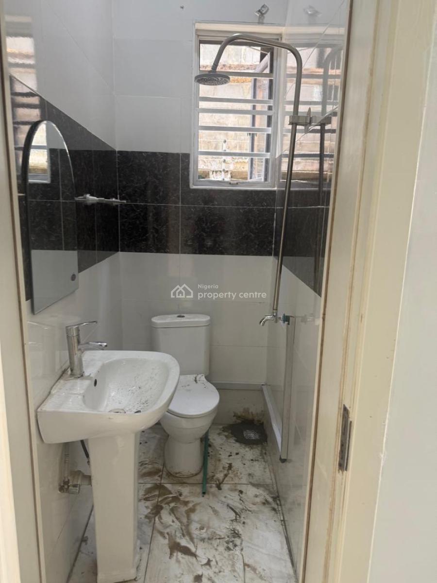 Massive Master Bedroom Apartment, Lekki Conversation, Lekki, Lagos, Flat / Apartment for Rent