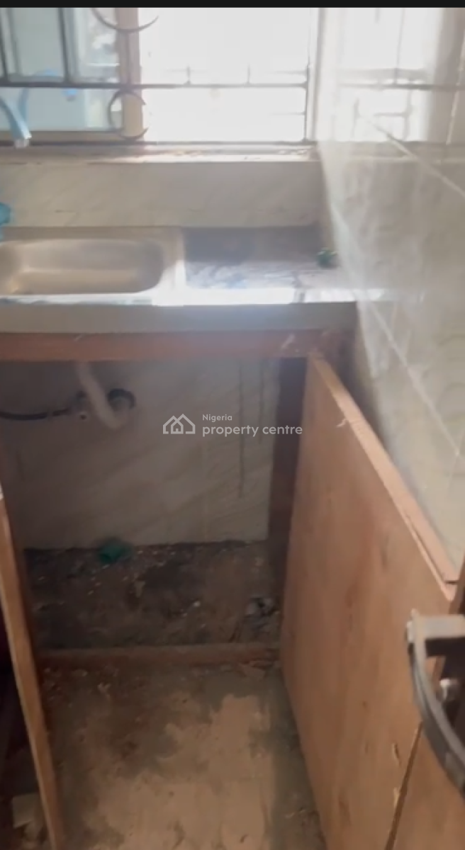 1 Bedroom Self -contain, Ajah, Lagos, Flat / Apartment for Rent