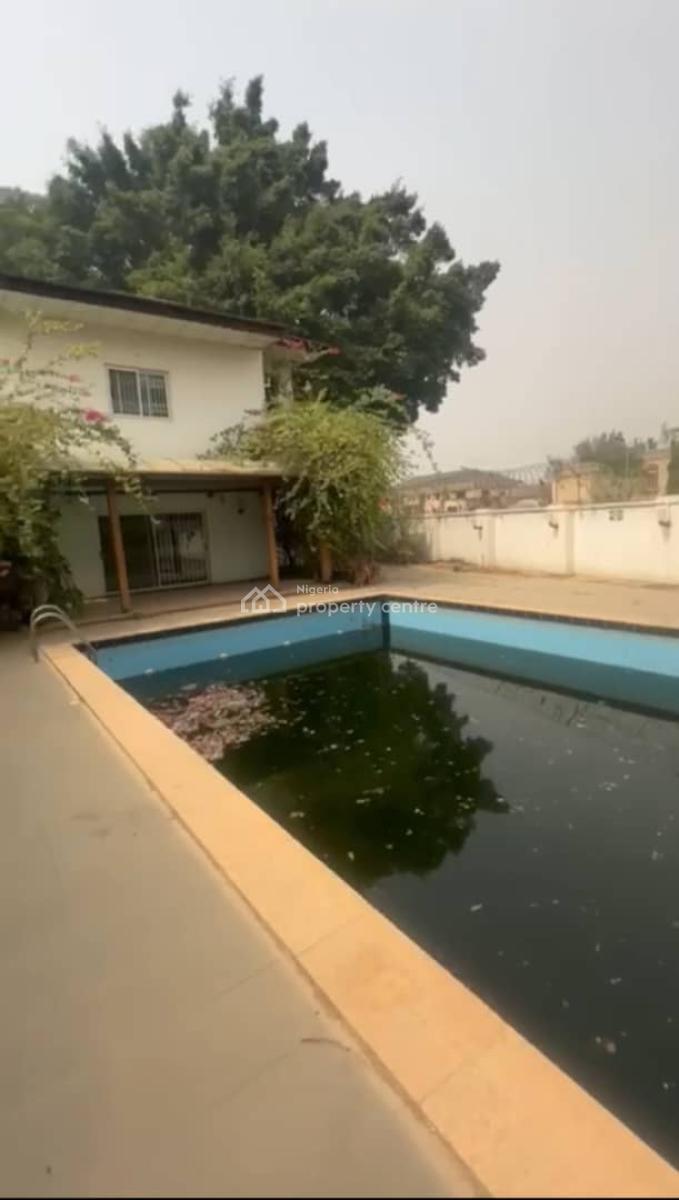 an Exquisite  Prestigious House, Maitama District, Abuja, Detached Duplex for Rent