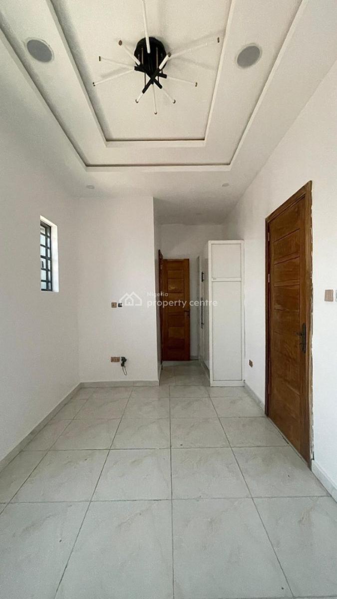 1 Bedroom Apartment + Inverter + Gym + Pool, Agungi, Lekki, Lagos, Mini Flat (room and Parlour) for Rent