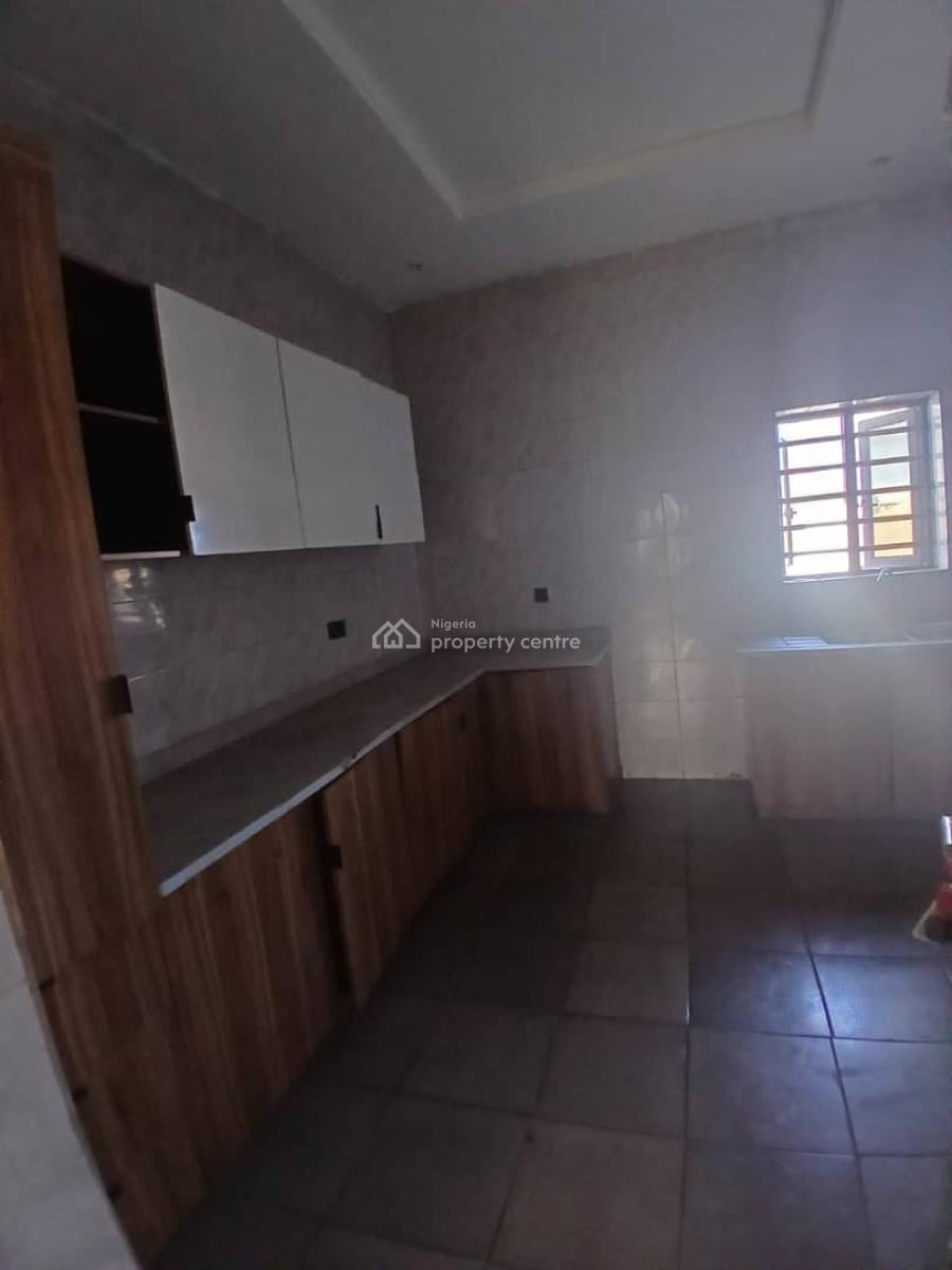 Sharp 2 Bedroom Flat, Sangotedo, Ajah, Lagos, Flat / Apartment for Rent