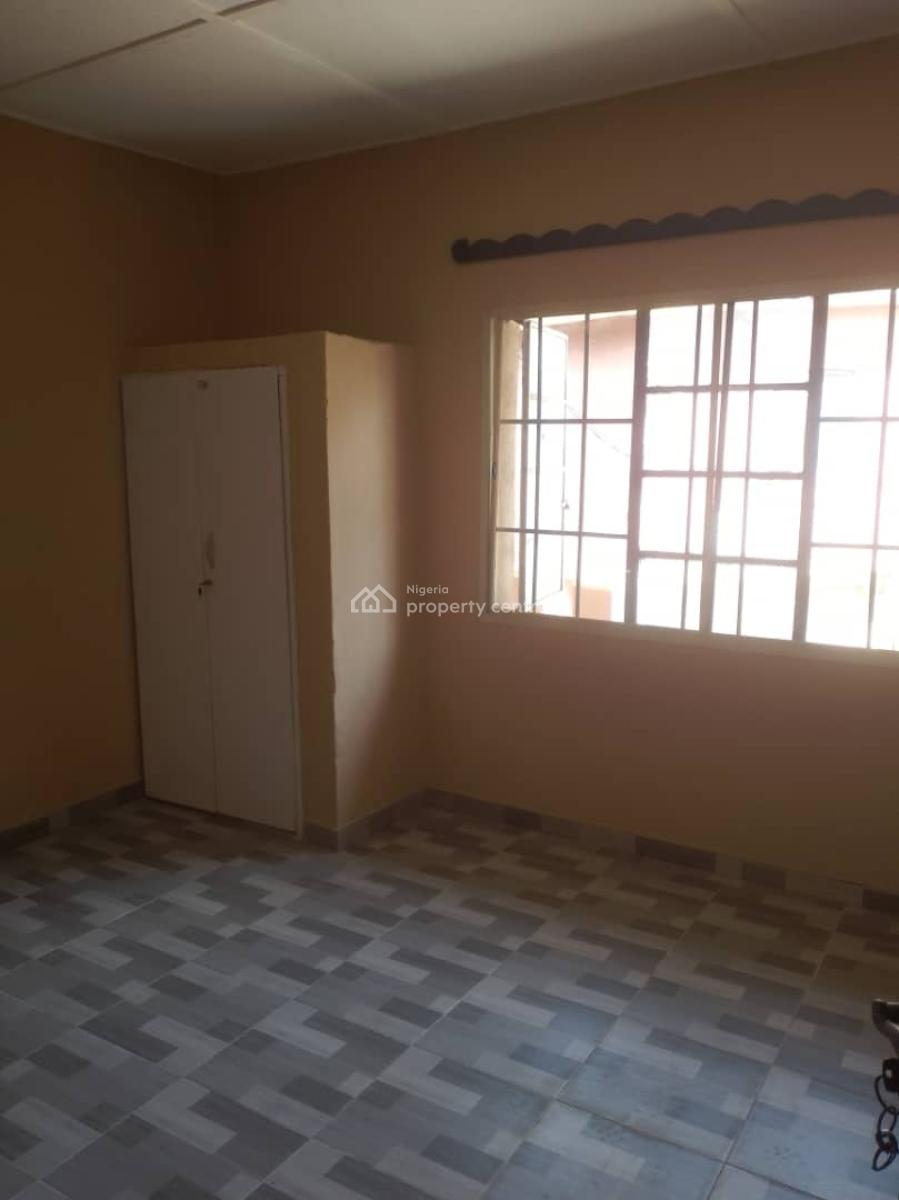 a Well-renovated 4 Bedroom Flat with Modern Facilities, Aguda, Surulere, Lagos, Flat / Apartment for Rent