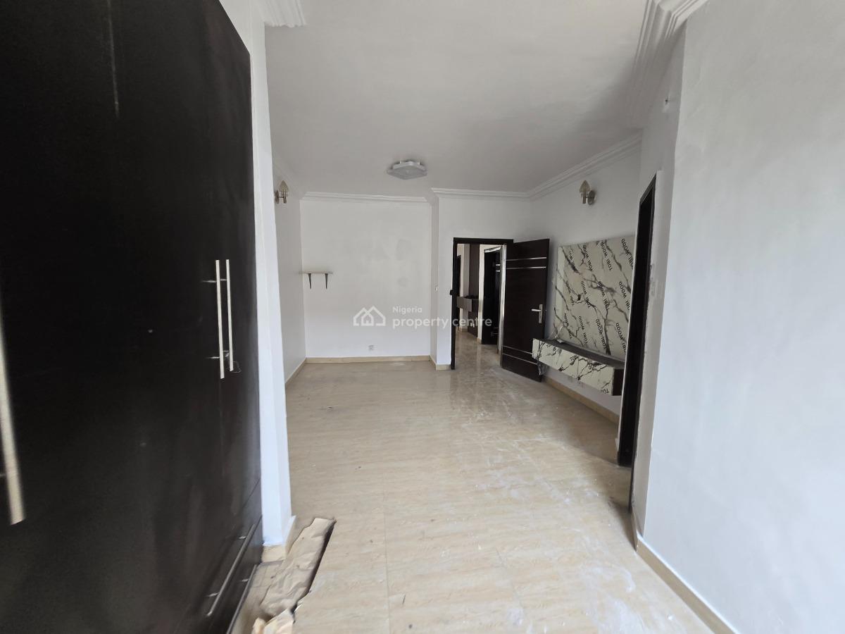 Standard 4-bedroom Terrace with Mini Flat on Ground Floor, Along  Yusuf Abiodun Oniru, Oniru, Victoria Island (vi), Lagos, Terraced Duplex for Rent