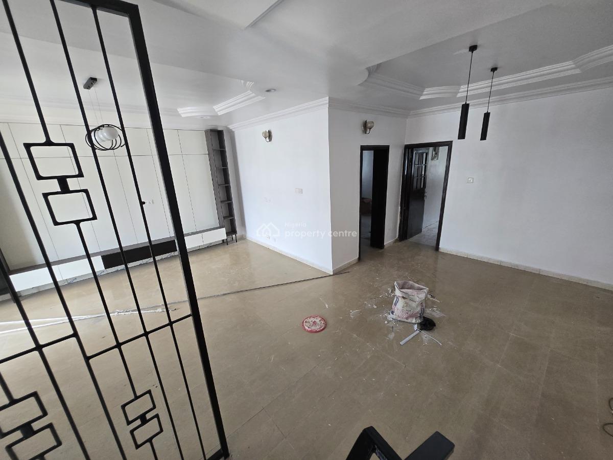 Standard 4-bedroom Terrace with Mini Flat on Ground Floor, Along  Yusuf Abiodun Oniru, Oniru, Victoria Island (vi), Lagos, Terraced Duplex for Rent