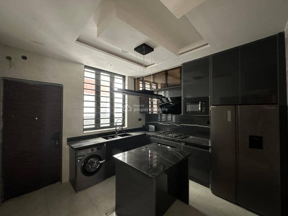 5 Bedroom Fully Detached Self Compound, Lekki Phase 1, Lekki, Lagos, Detached Duplex for Rent