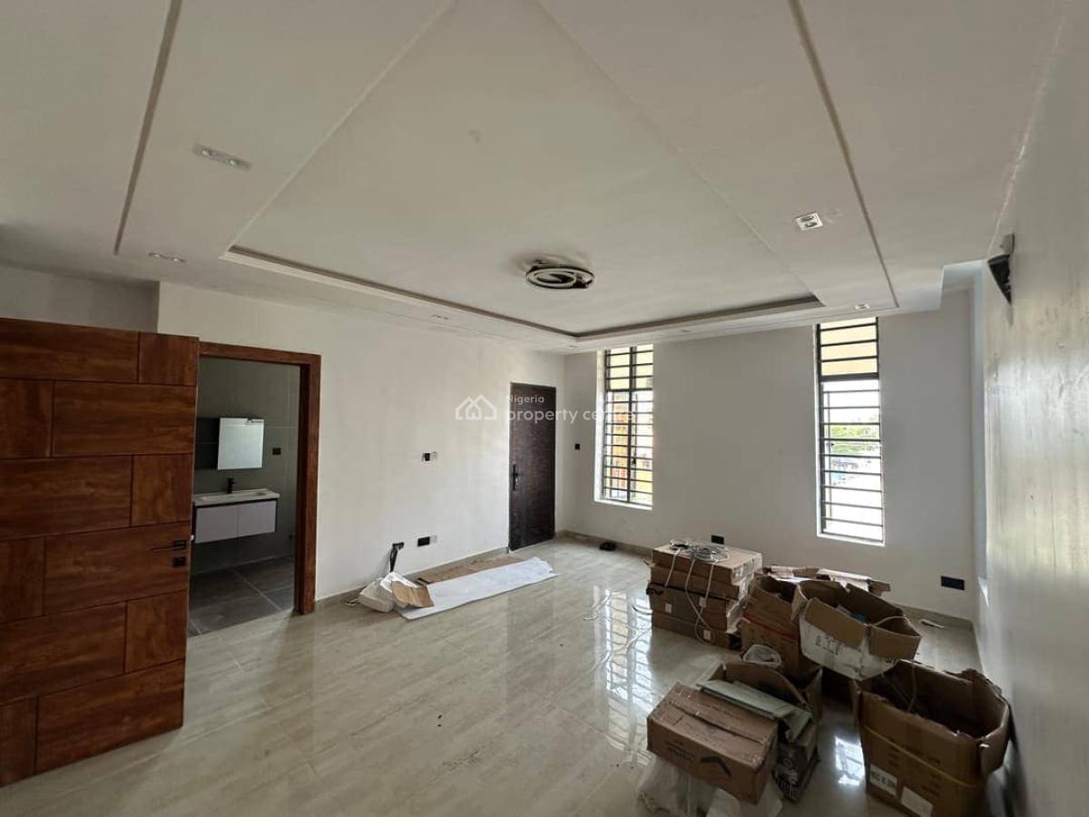 5 Bedroom Fully Detached Self Compound, Lekki Phase 1, Lekki, Lagos, Detached Duplex for Rent