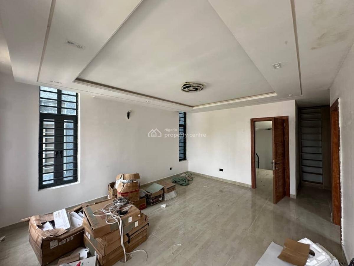 5 Bedroom Fully Detached Self Compound, Lekki Phase 1, Lekki, Lagos, Detached Duplex for Rent