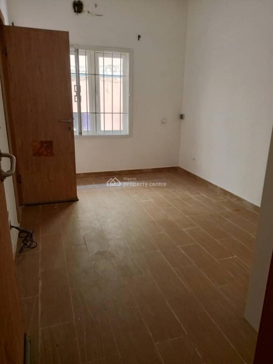 Luxury 2 Bedroom Apartment in an Estate, Osapa, Lekki, Lagos, Flat / Apartment for Rent