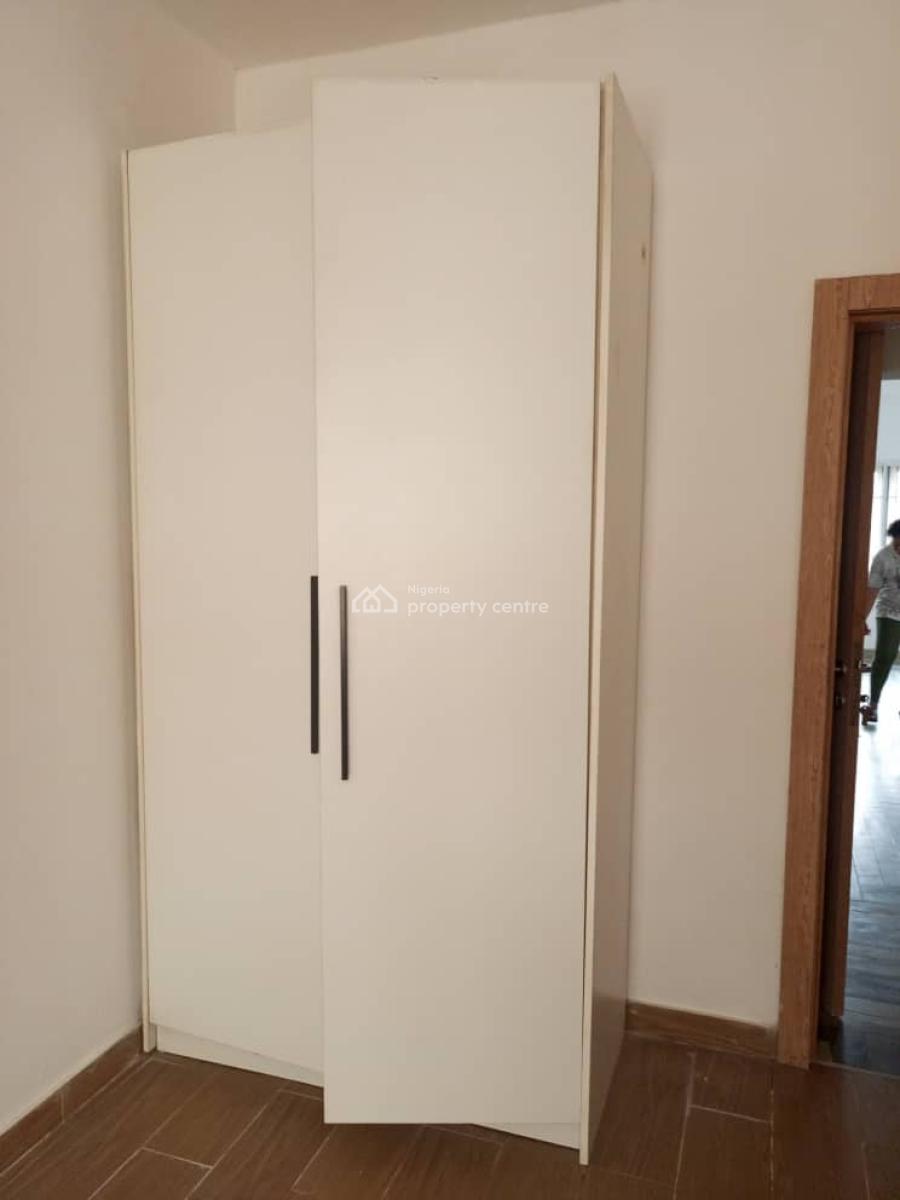 Luxury 2 Bedroom Apartment in an Estate, Osapa, Lekki, Lagos, Flat / Apartment for Rent