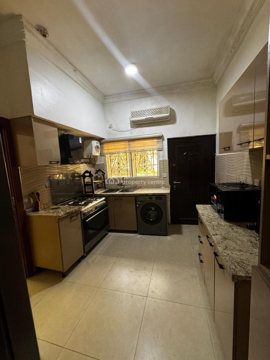 Fully Serviced  8 Units of 3 Bedrooms with Bq Available, Maitama District, Abuja, House for Rent