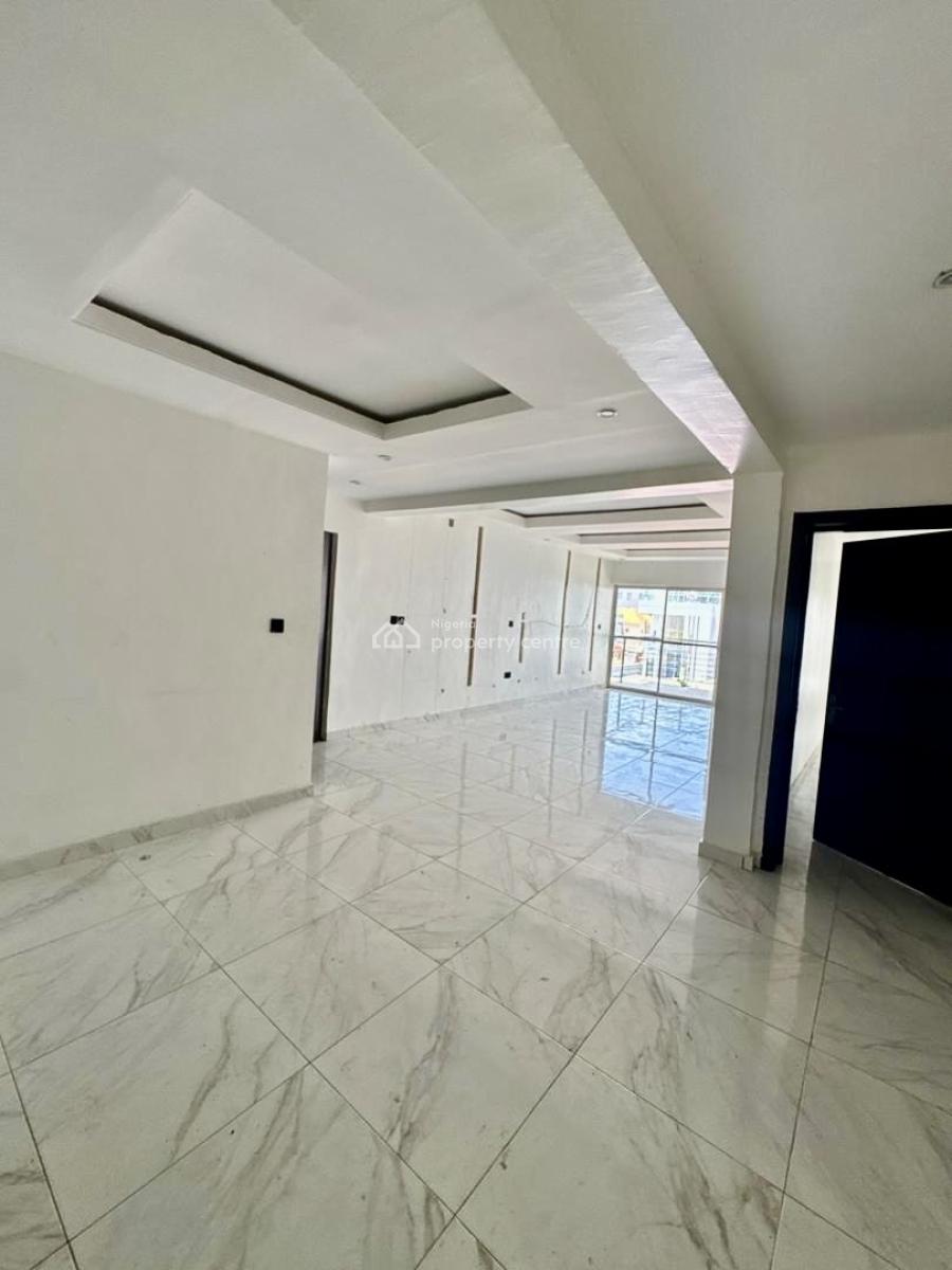 Elegance Defined with 24 Hours Light, Lekki Phase 1, Lekki, Lagos, Flat / Apartment for Rent