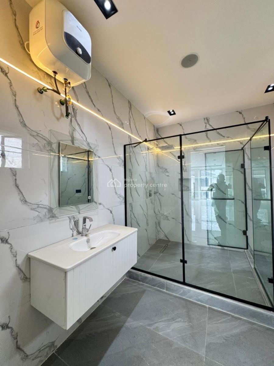 5bedroom Detached Duplex with Swimming Pool, Royal Garden Estate, Ajah, Lagos, Detached Duplex for Sale