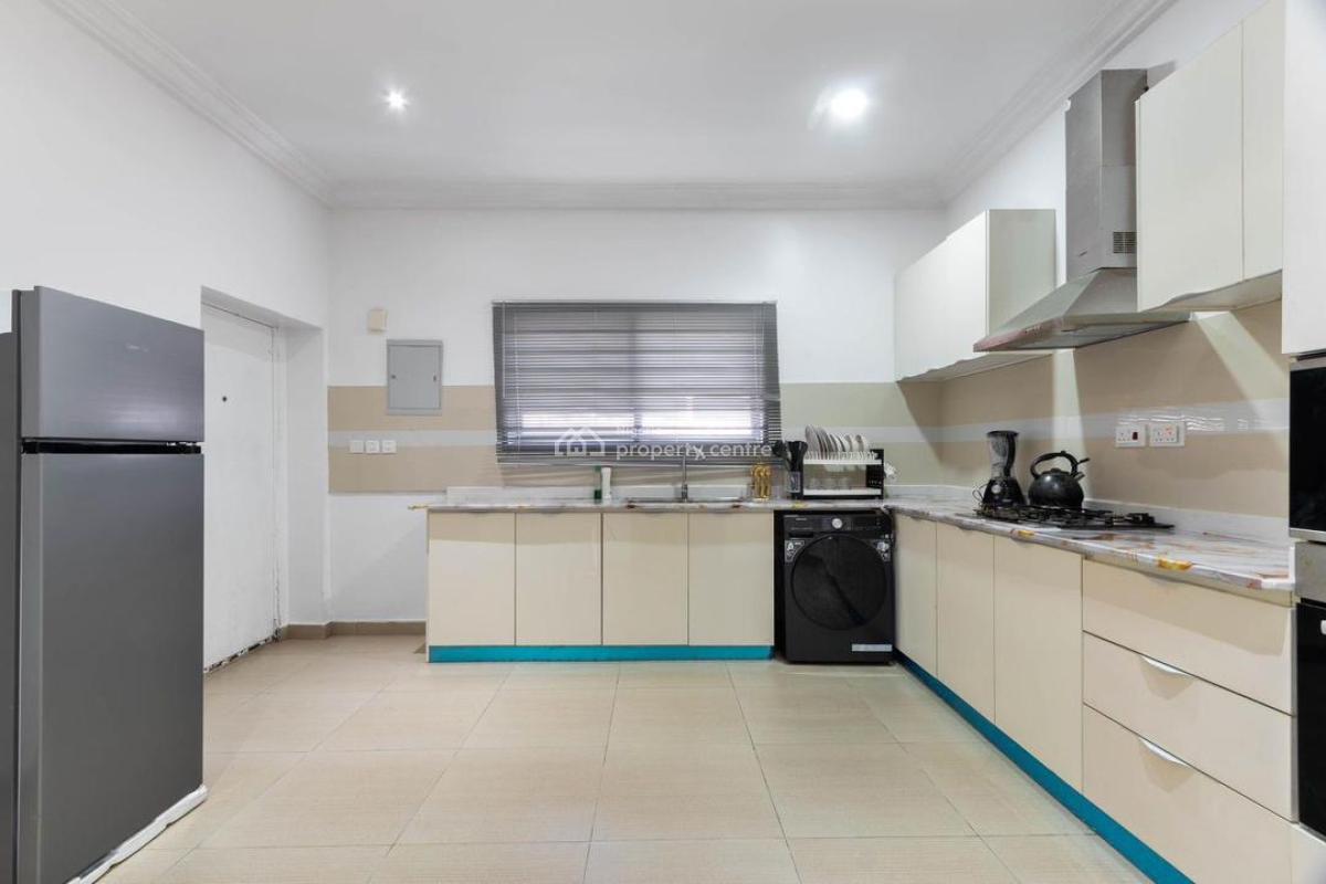 1 Bedroom Luxury Apartment, Lekki Phase 1, Lekki, Lagos, Flat / Apartment Short Let