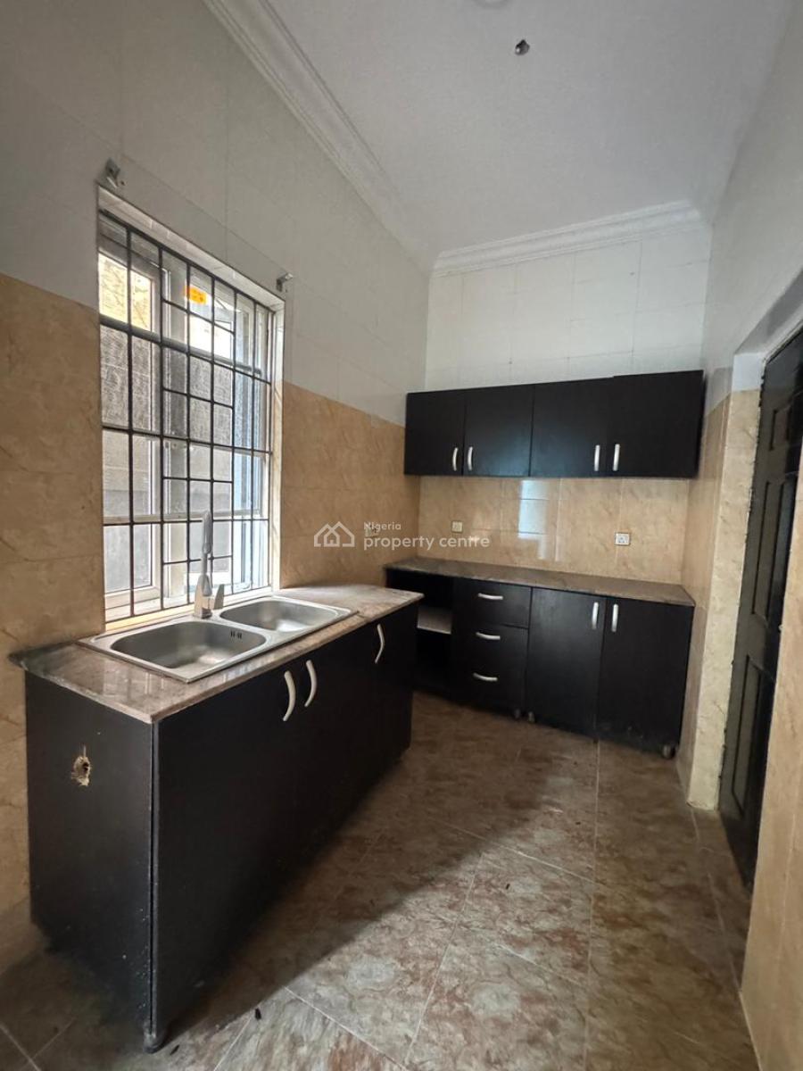2 Bedroom Apartment, Lekki Phase 1, Lekki, Lagos, Flat / Apartment for Rent