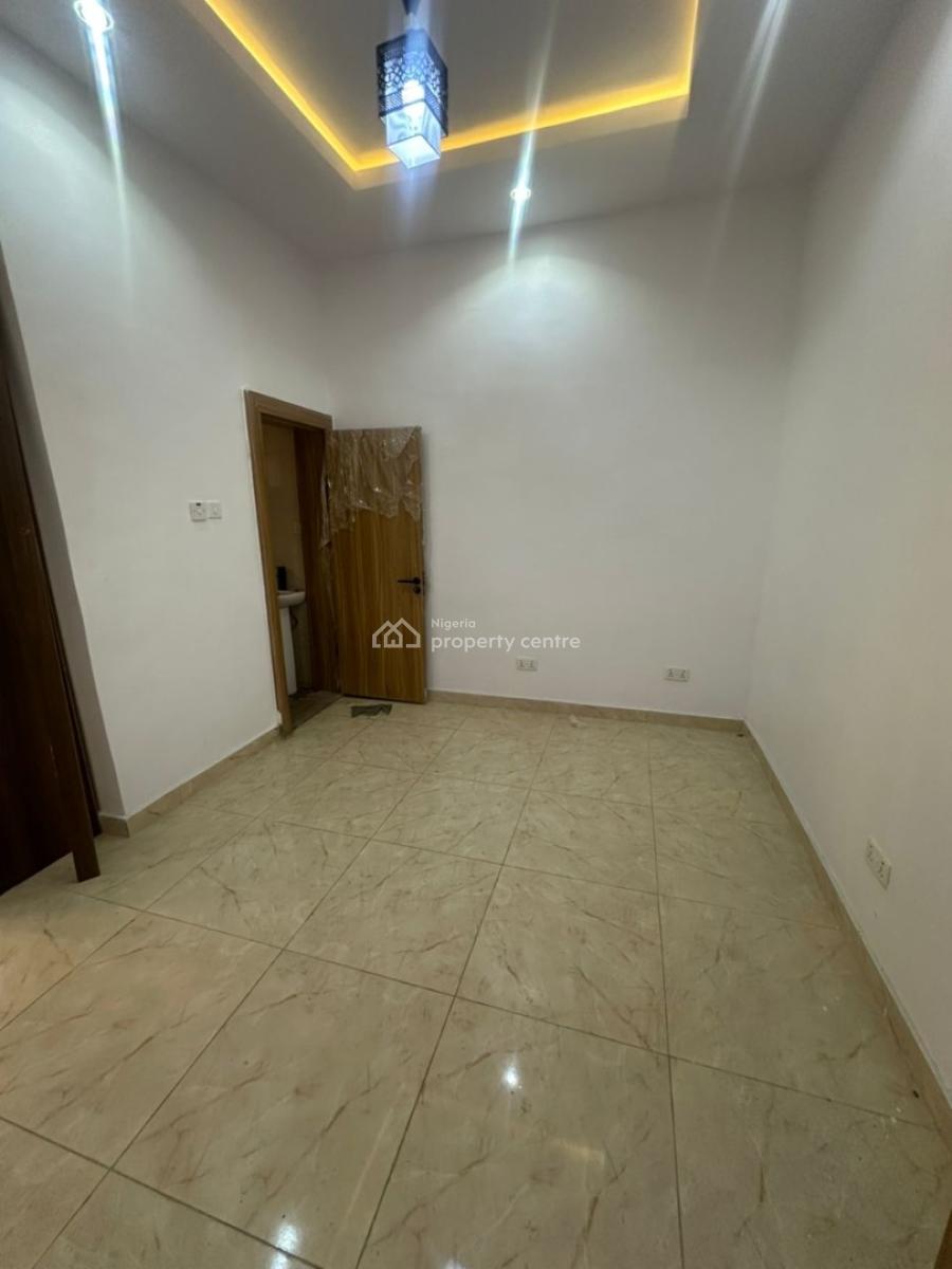 Comfortable Upstairs Single Room, Idado, Lekki, Lagos, Self Contain (single Rooms) for Rent