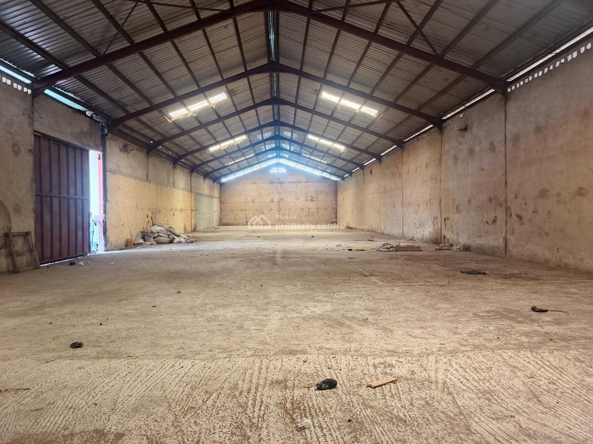 1000sqm Warehouse in a Specious Compound, Isolo Industrial Area, Isolo, Lagos, Warehouse for Rent