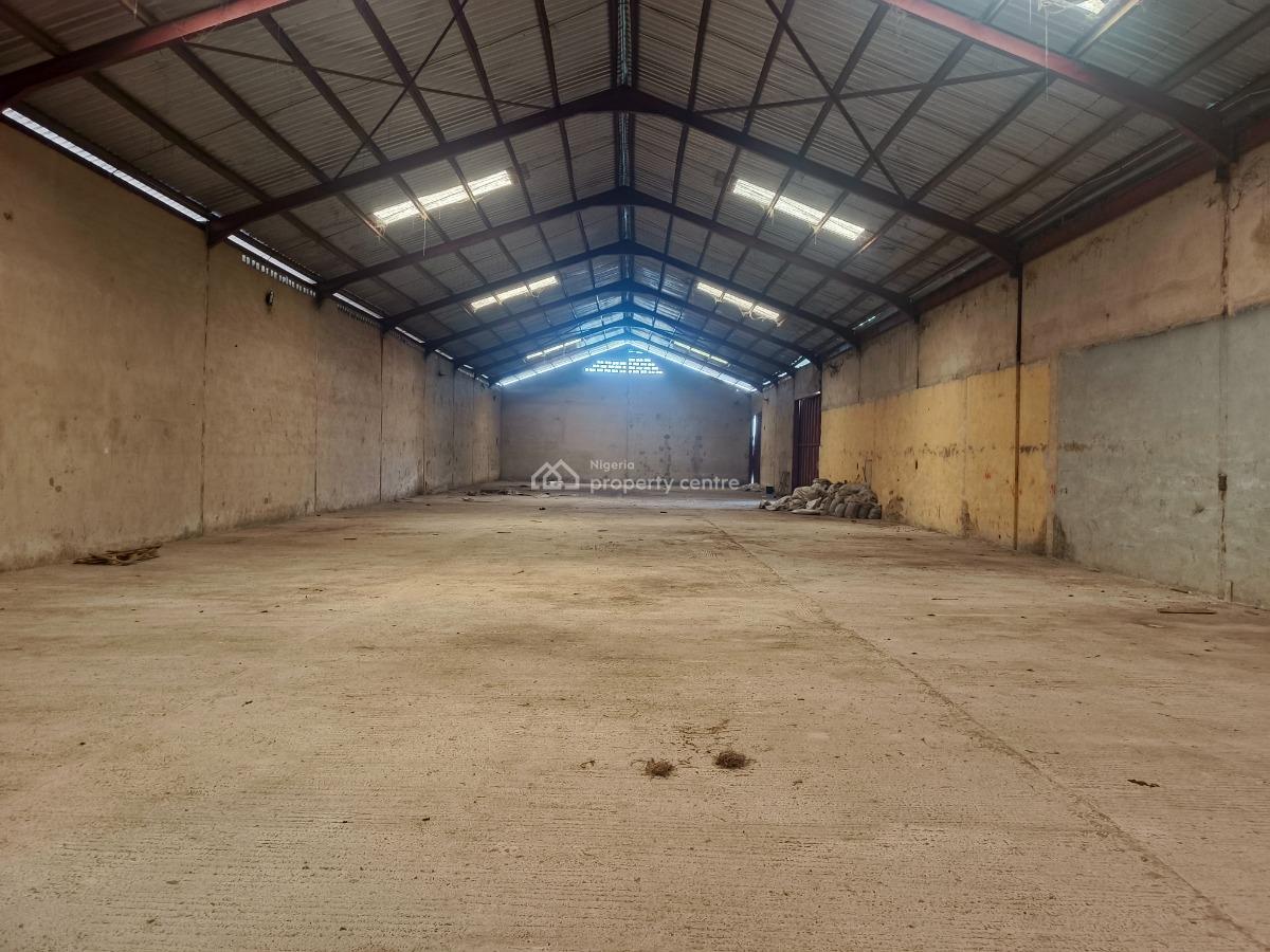 1000sqm Warehouse in a Specious Compound, Isolo Industrial Area, Isolo, Lagos, Warehouse for Rent