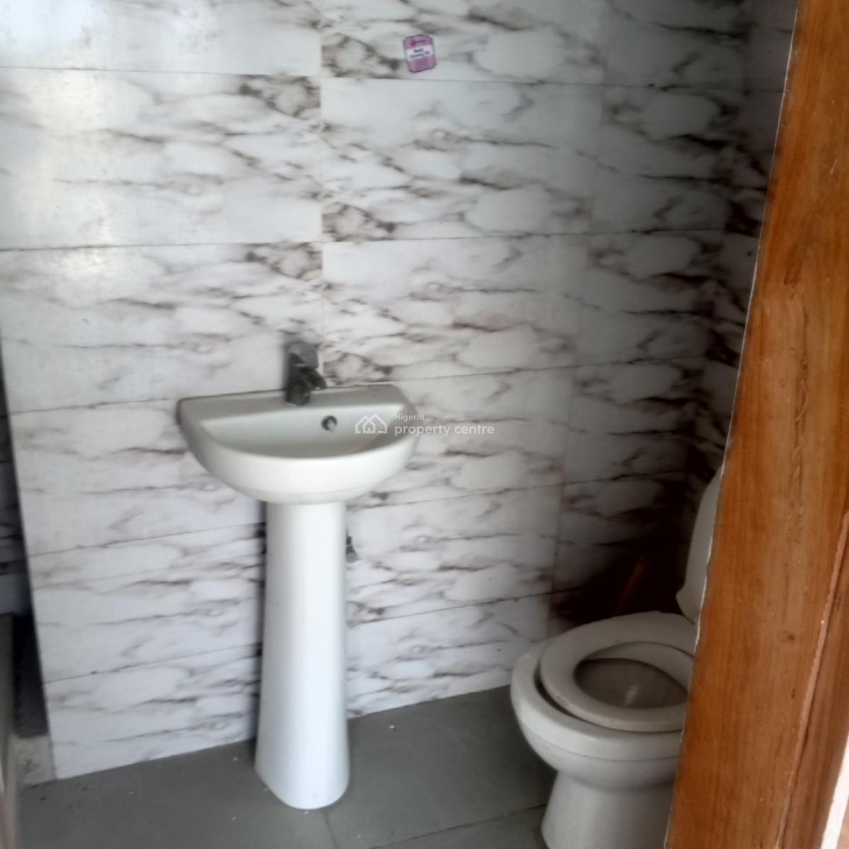 Facing The Road 2 Bedroom Apt Suitable for Residential and Office Use, Badore, Ajah, Lagos, Flat / Apartment for Rent