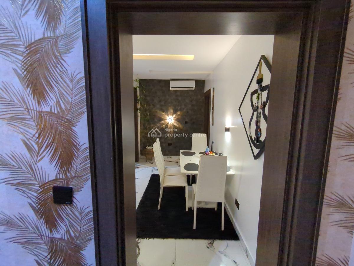 Executive 3 Bedrooms with Authentic Art, 267 Se Asebe Street, Mabushi, Abuja, Flat / Apartment Short Let