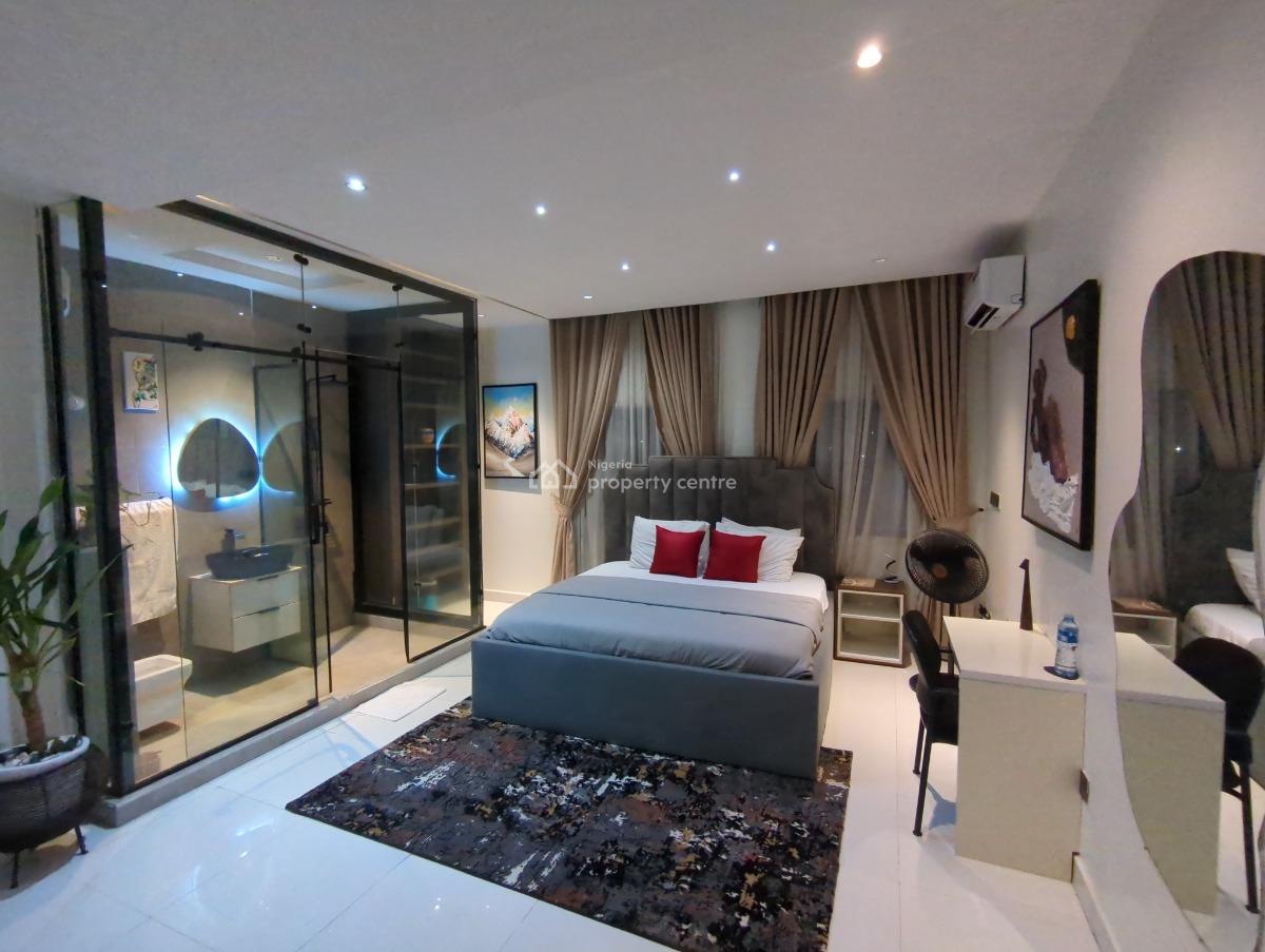 Executive 3 Bedrooms with Authentic Art, 267 Se Asebe Street, Mabushi, Abuja, Flat / Apartment Short Let