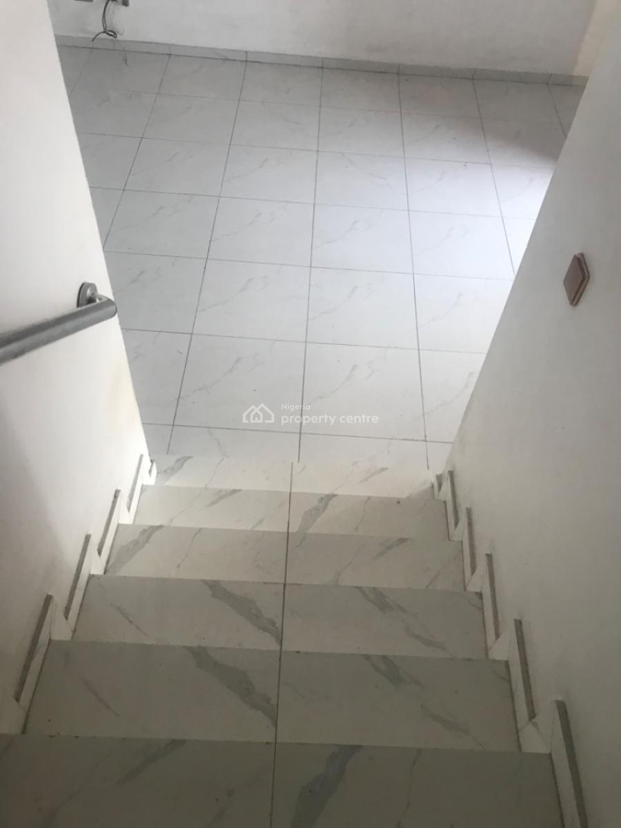 4 Bed Duplex at Lekki Scheme2, Lekki Scheme2 Estate, Ajah, Lagos, Flat / Apartment for Rent